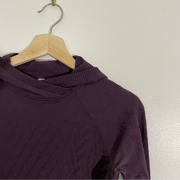 Lululemon | Purple Cable Knit Patterned Athletic Sweater - Picture 2 of 11